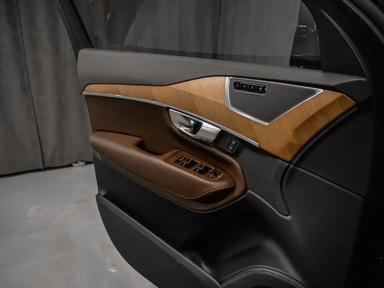 Volvo XC90 photo Volvo XC90