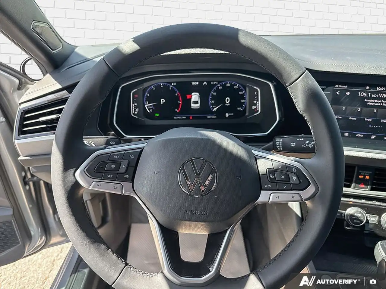 Volkswagen Jetta снимка Volkswagen Jetta