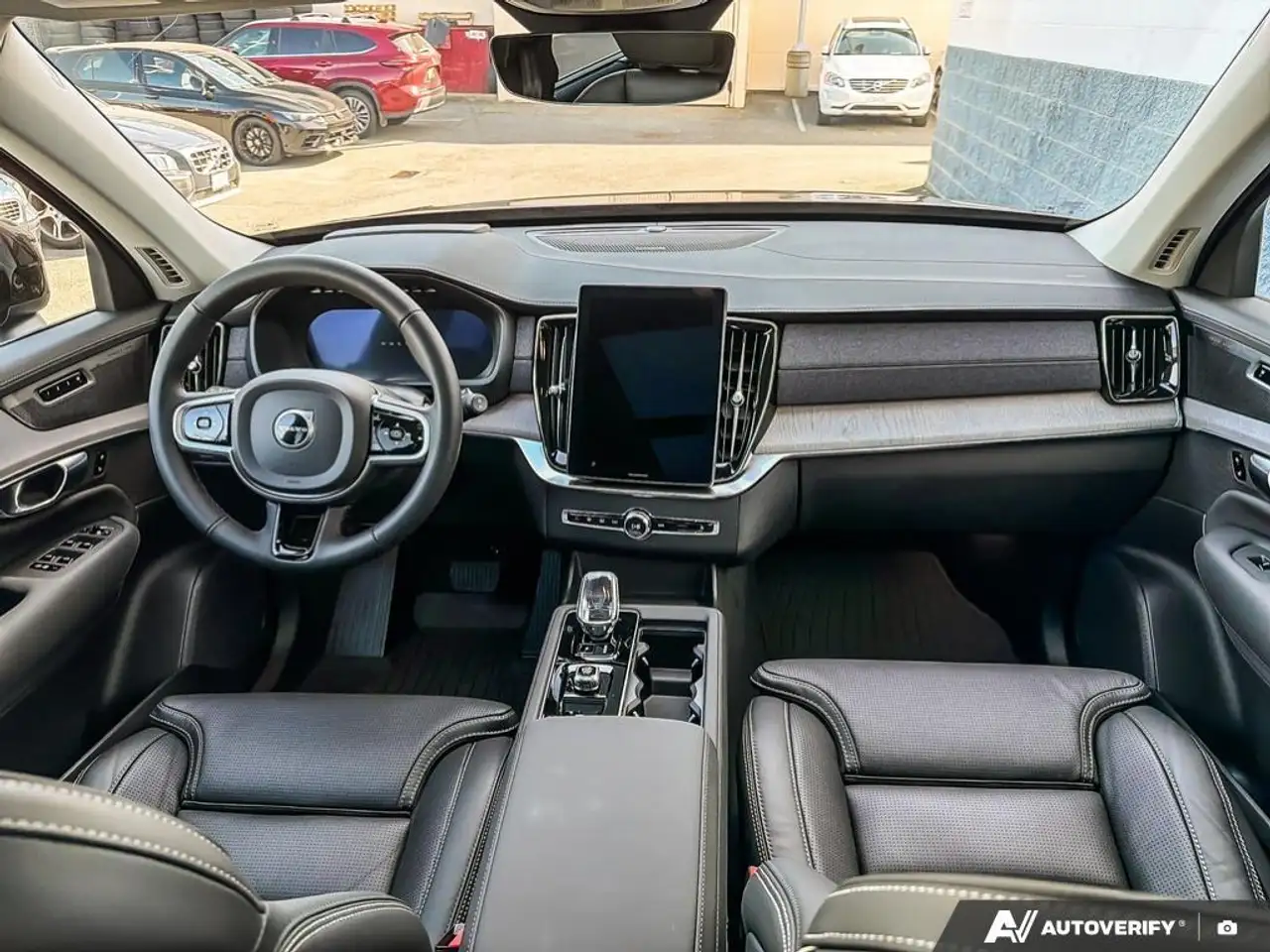 Volvo XC90 снимка Volvo XC90