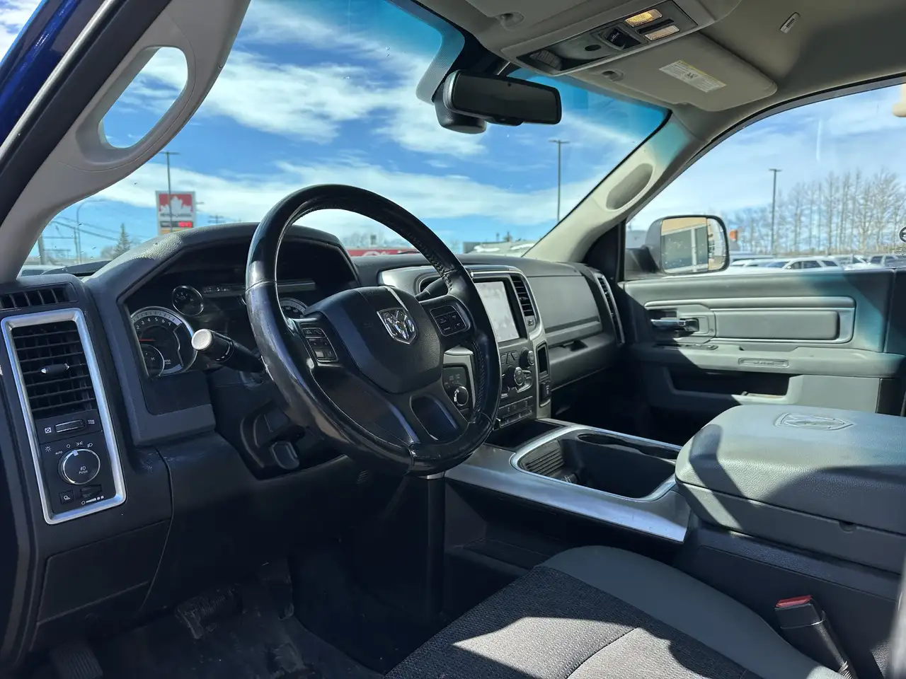 RAM 2500 снимка RAM 2500