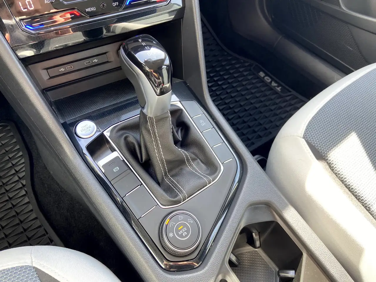 Volkswagen Taos снимка Volkswagen Taos
