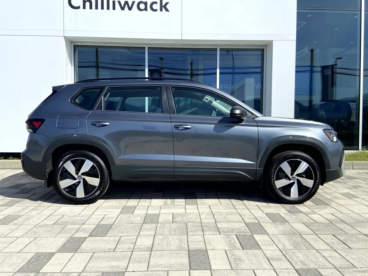 Volkswagen Taos снимка Volkswagen Taos