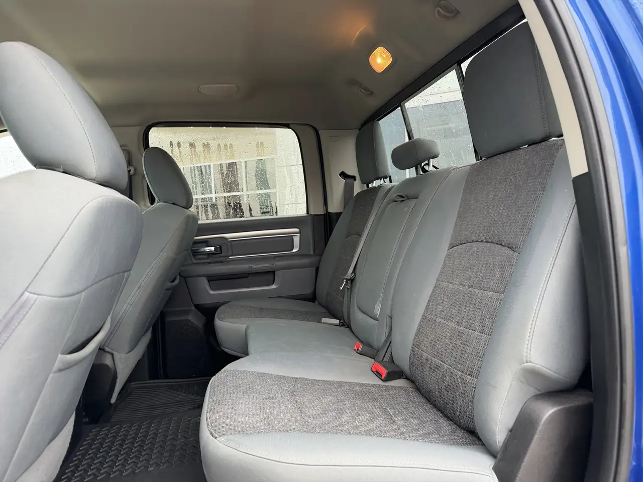 RAM 2500 снимка RAM 2500