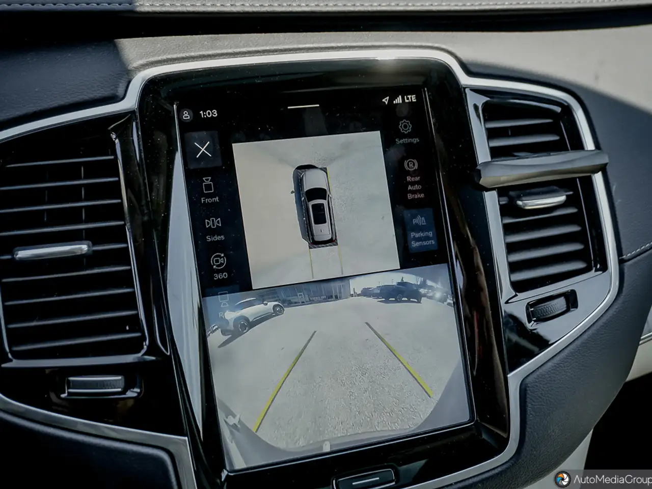 Volvo XC90 снимка Volvo XC90