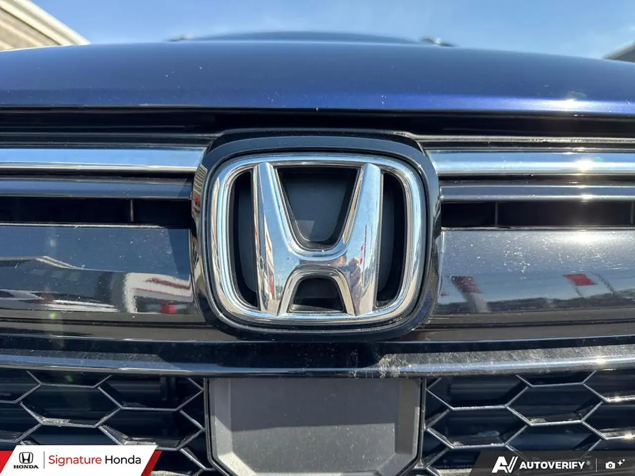 Honda CR-V photo Honda CR-V