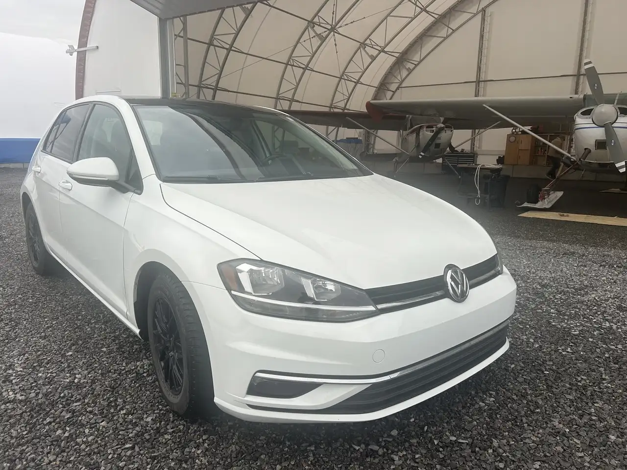 Volkswagen Golf photo Volkswagen Golf