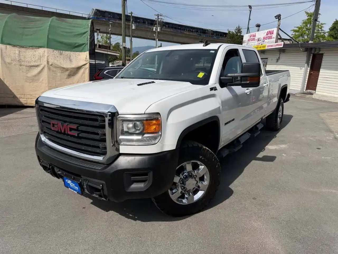 GMC Sierra 3500HD fotografie GMC Sierra 3500HD