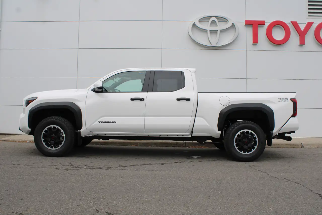 Toyota Tacoma photo Toyota Tacoma