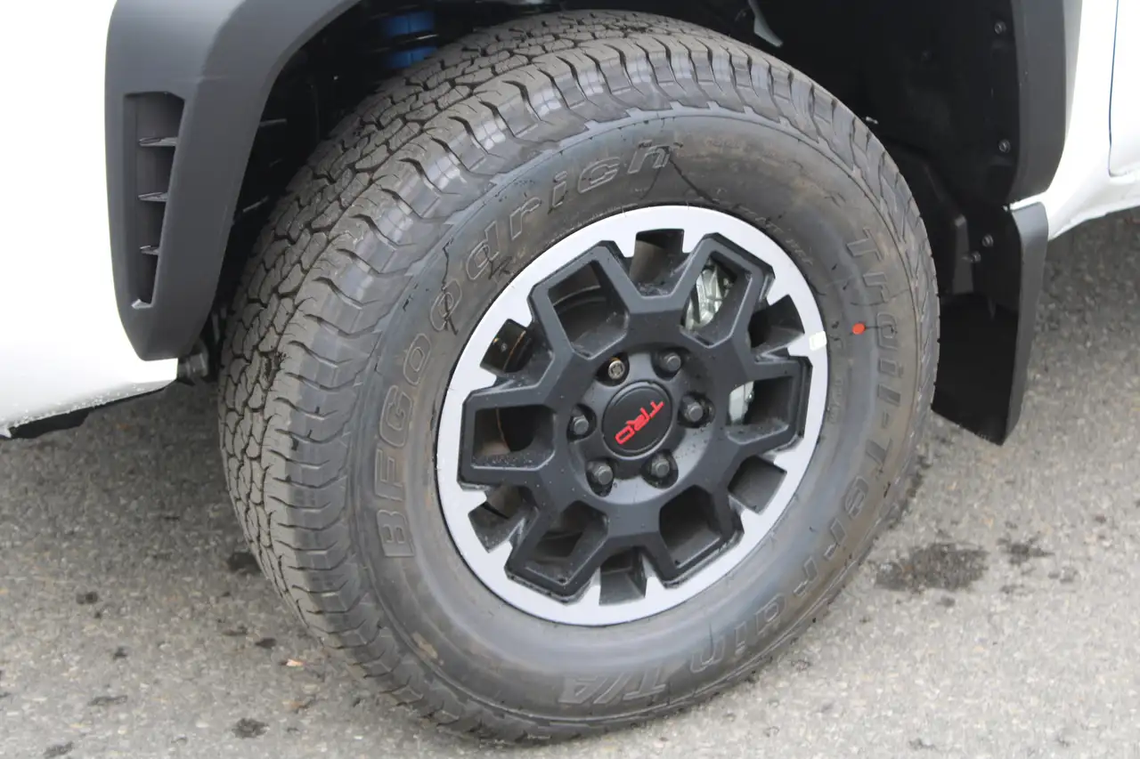 Toyota Tacoma photo Toyota Tacoma