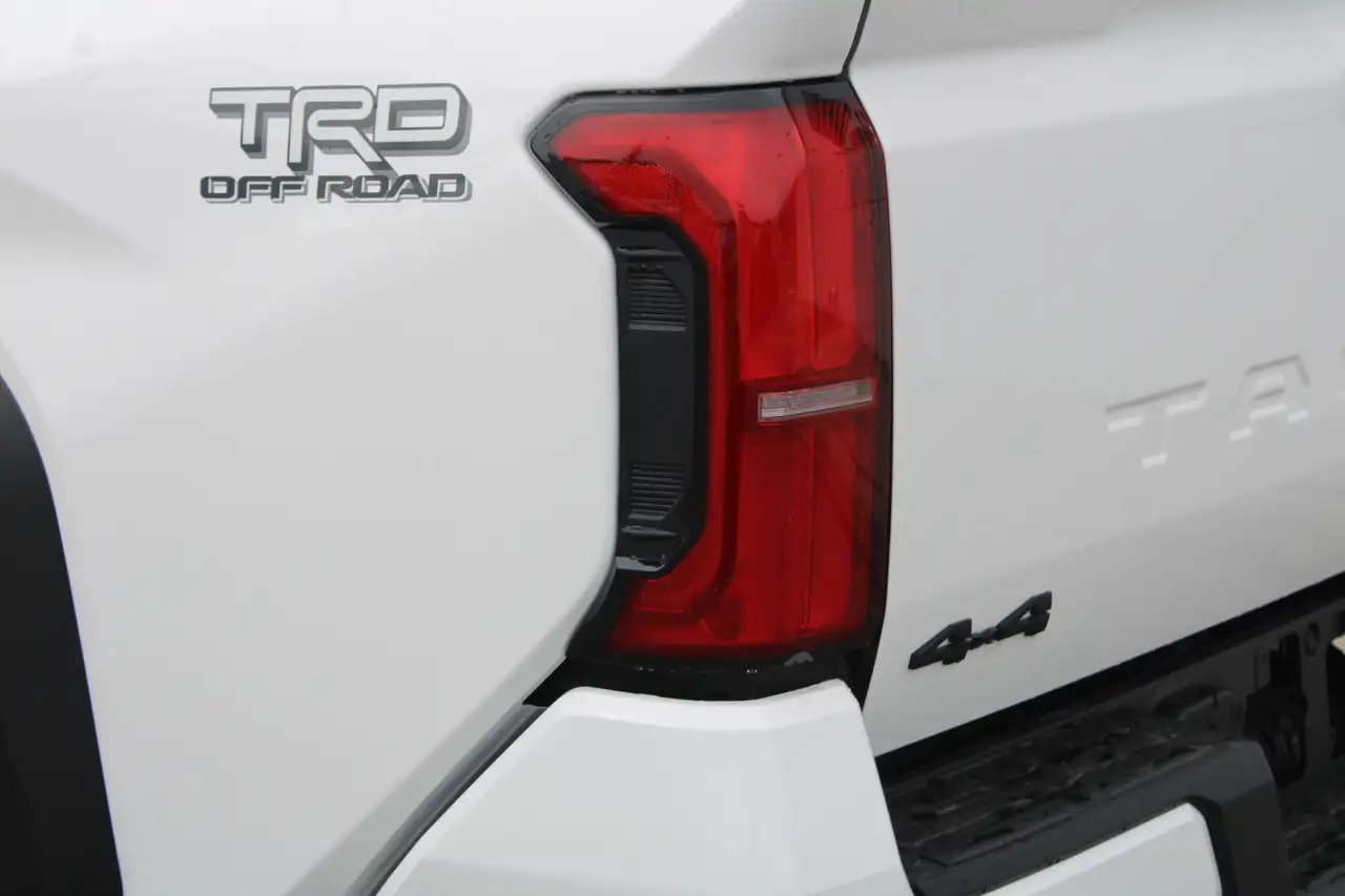 Toyota Tacoma photo Toyota Tacoma