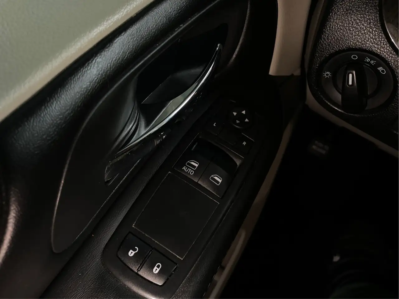 Dodge Grand Caravan fotografie Dodge Grand Caravan
