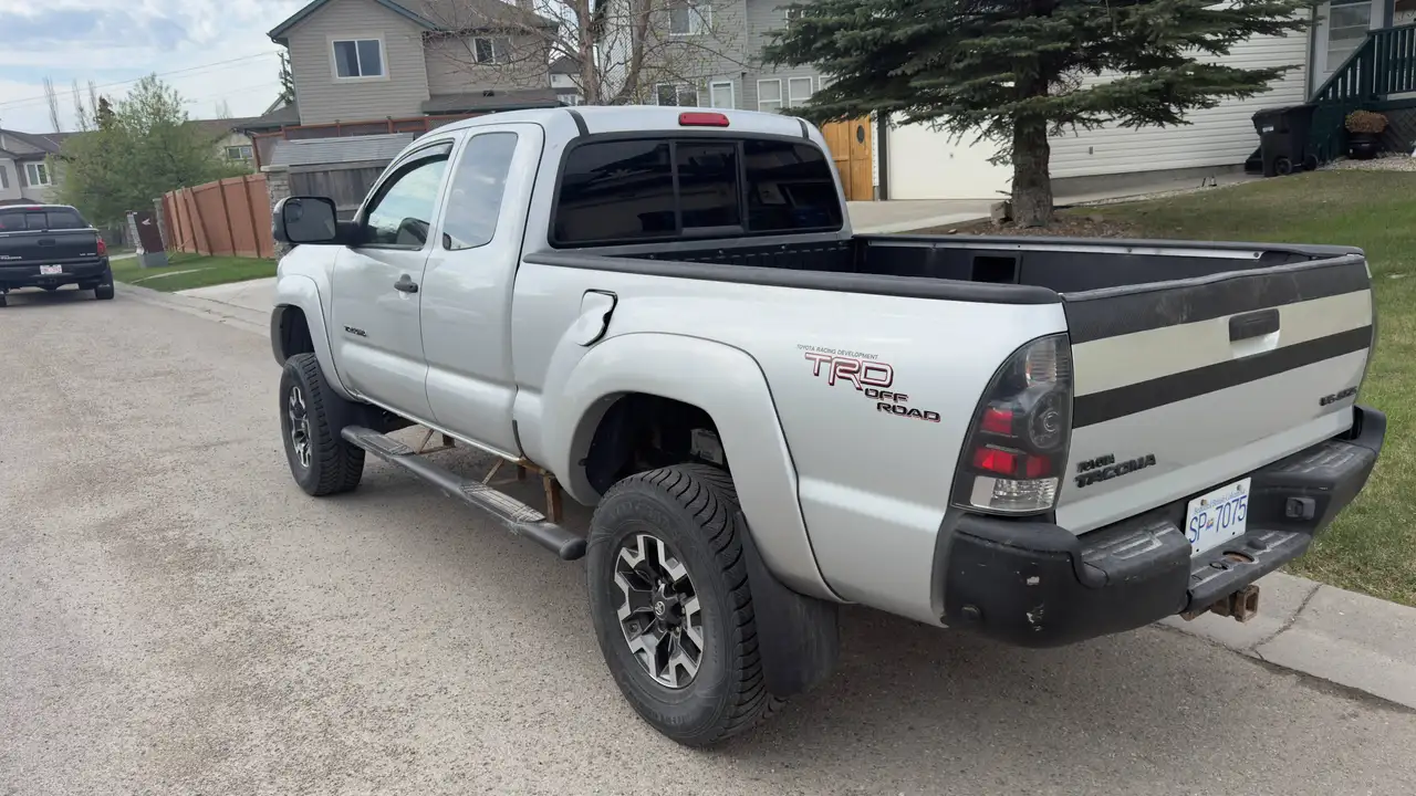 Toyota Tacoma снимка Toyota Tacoma