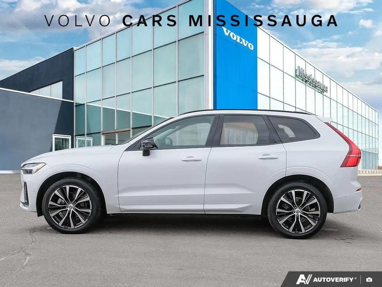 Volvo XC60 снимка Volvo XC60