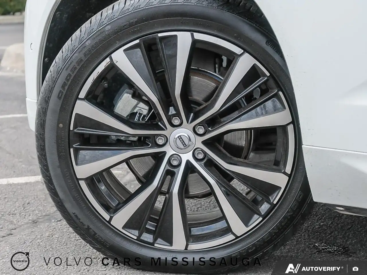 Volvo XC60 снимка Volvo XC60