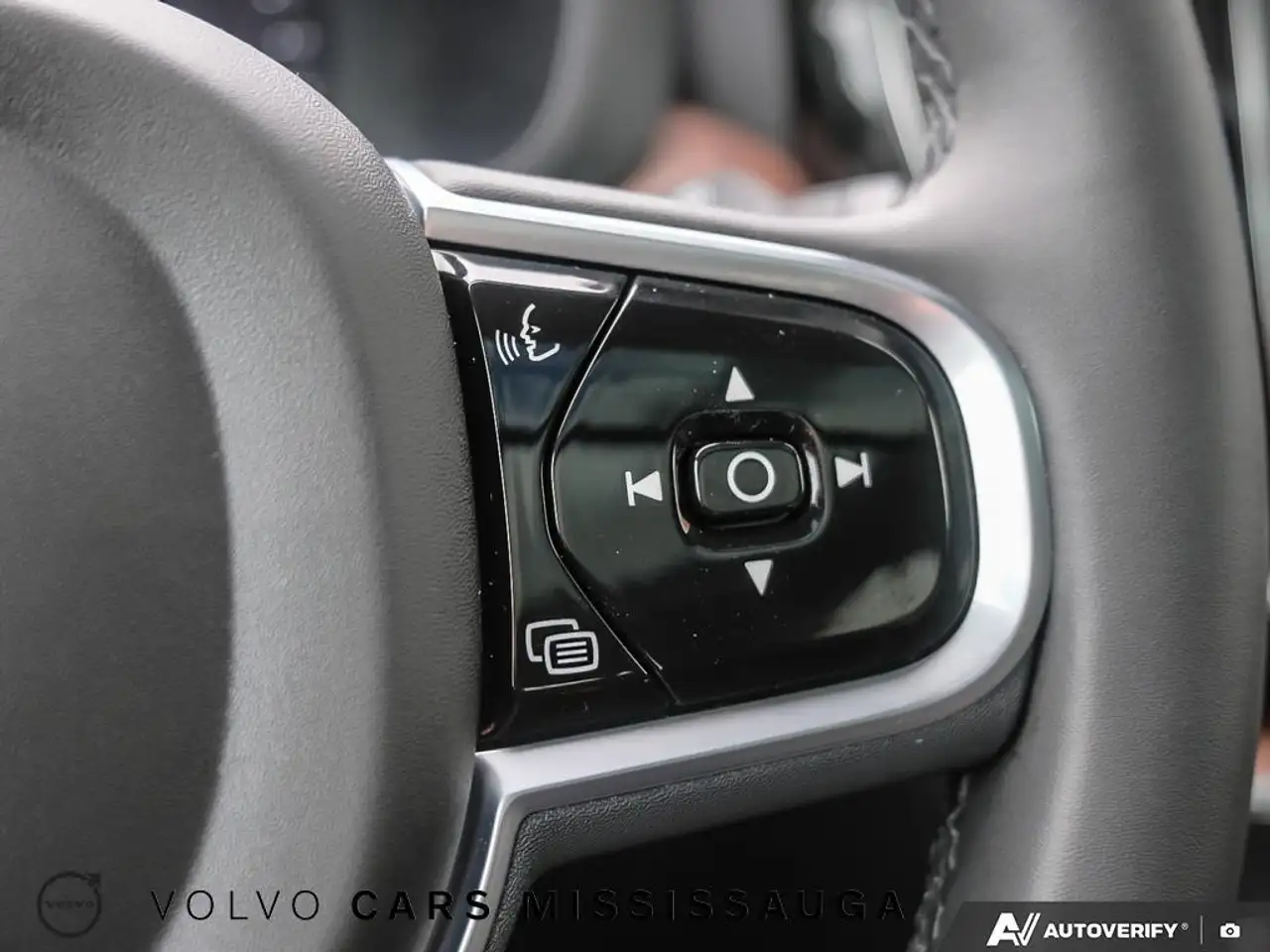 Volvo XC60 снимка Volvo XC60