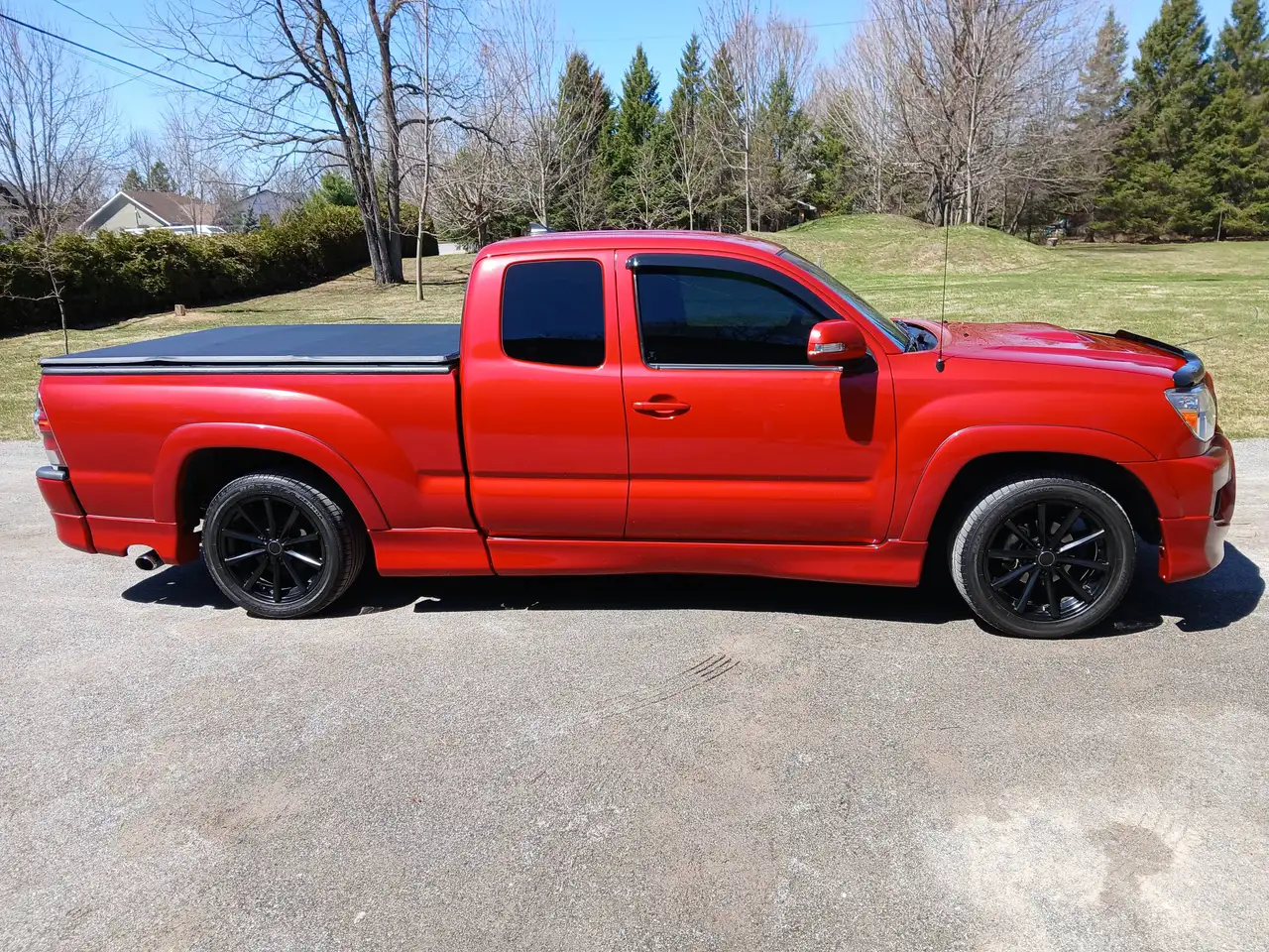 Toyota Tacoma снимка Toyota Tacoma