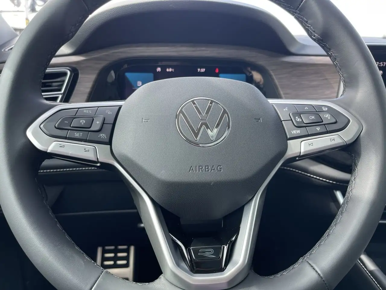 Volkswagen Atlas снимка Volkswagen Atlas