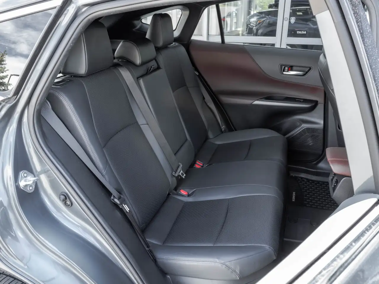 Toyota Venza снимка Toyota Venza