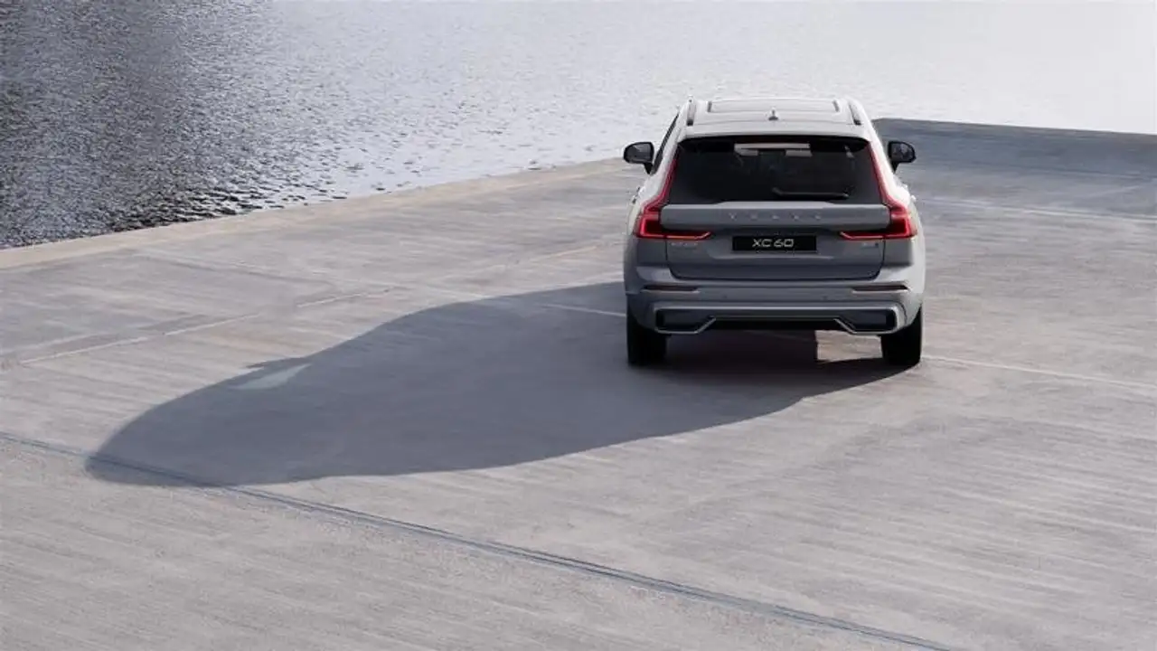 Volvo XC60 снимка Volvo XC60