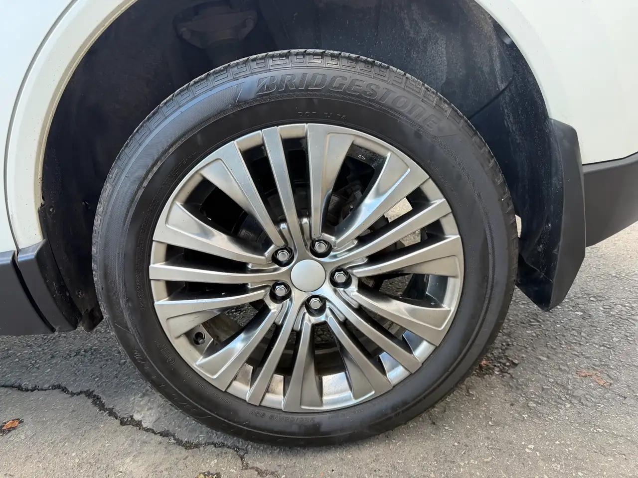 Toyota Venza снимка Toyota Venza