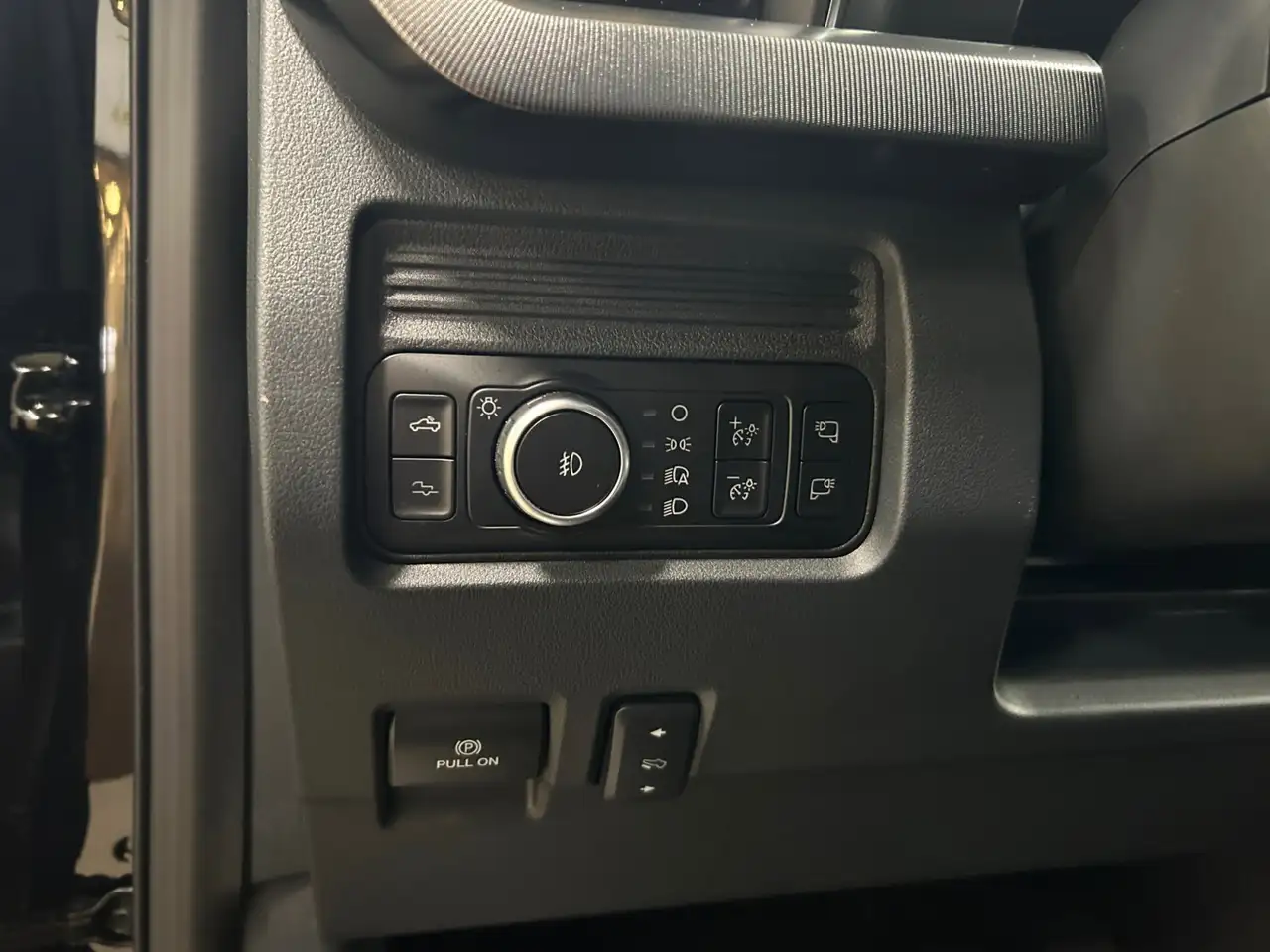 Ford F 350 снимка Ford F 350