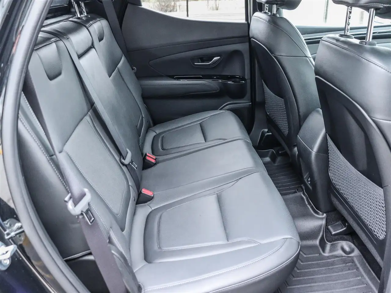 Hyundai Santa Cruz снимка Hyundai Santa Cruz
