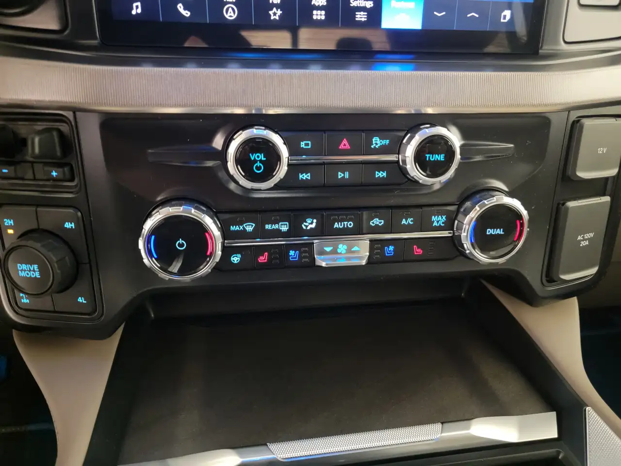 Ford F 350 снимка Ford F 350