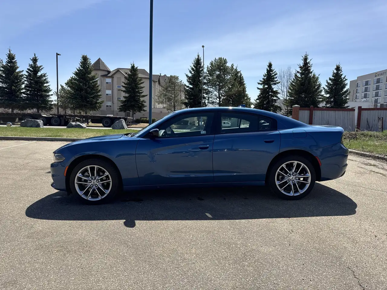 Dodge Charger снимка Dodge Charger