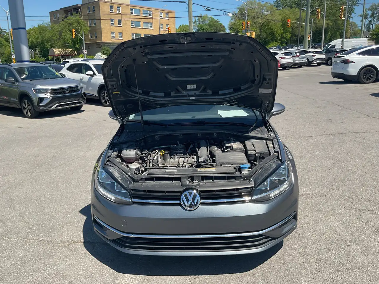 Volkswagen Golf photo Volkswagen Golf