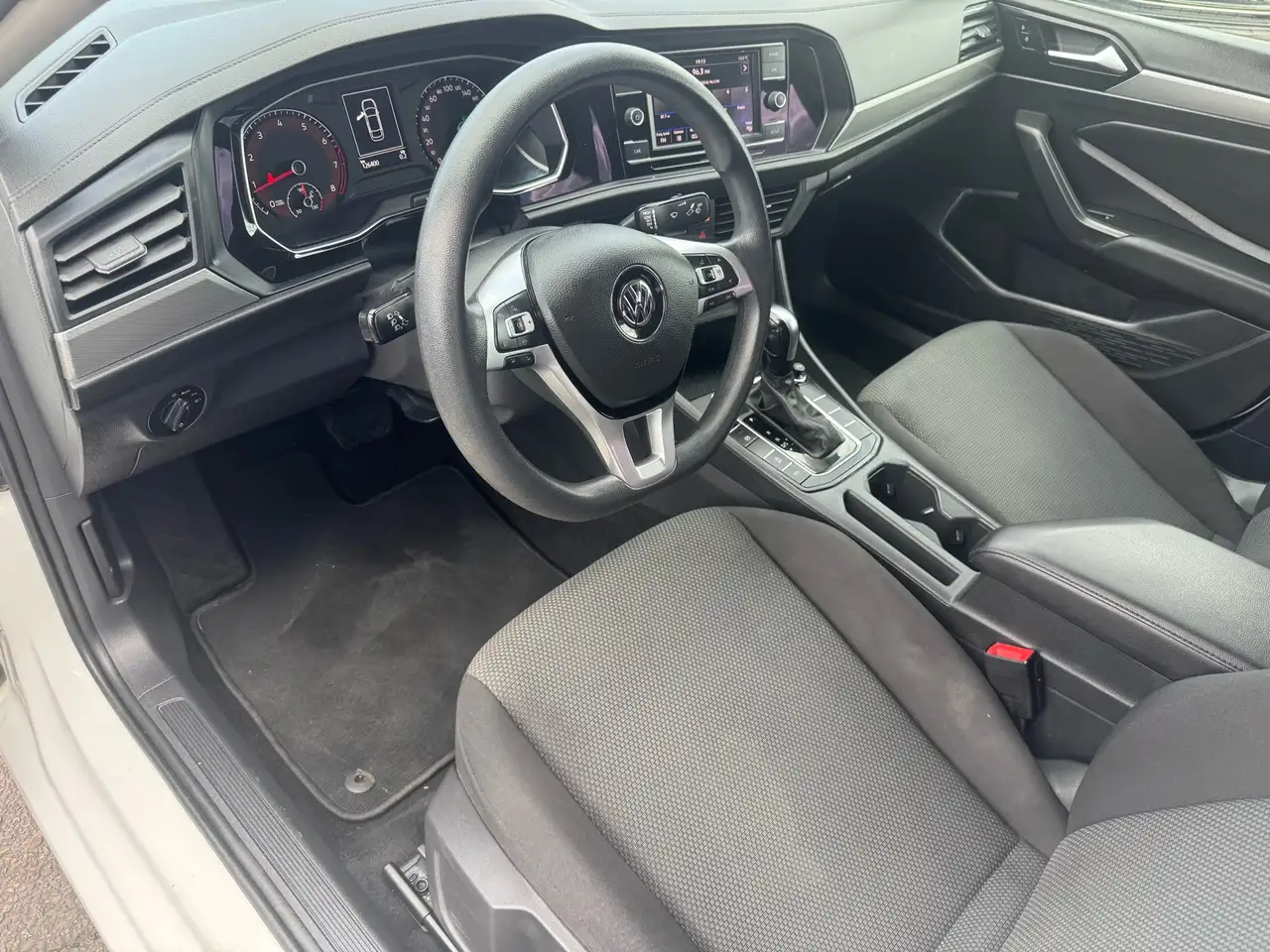 Volkswagen Jetta photo Volkswagen Jetta