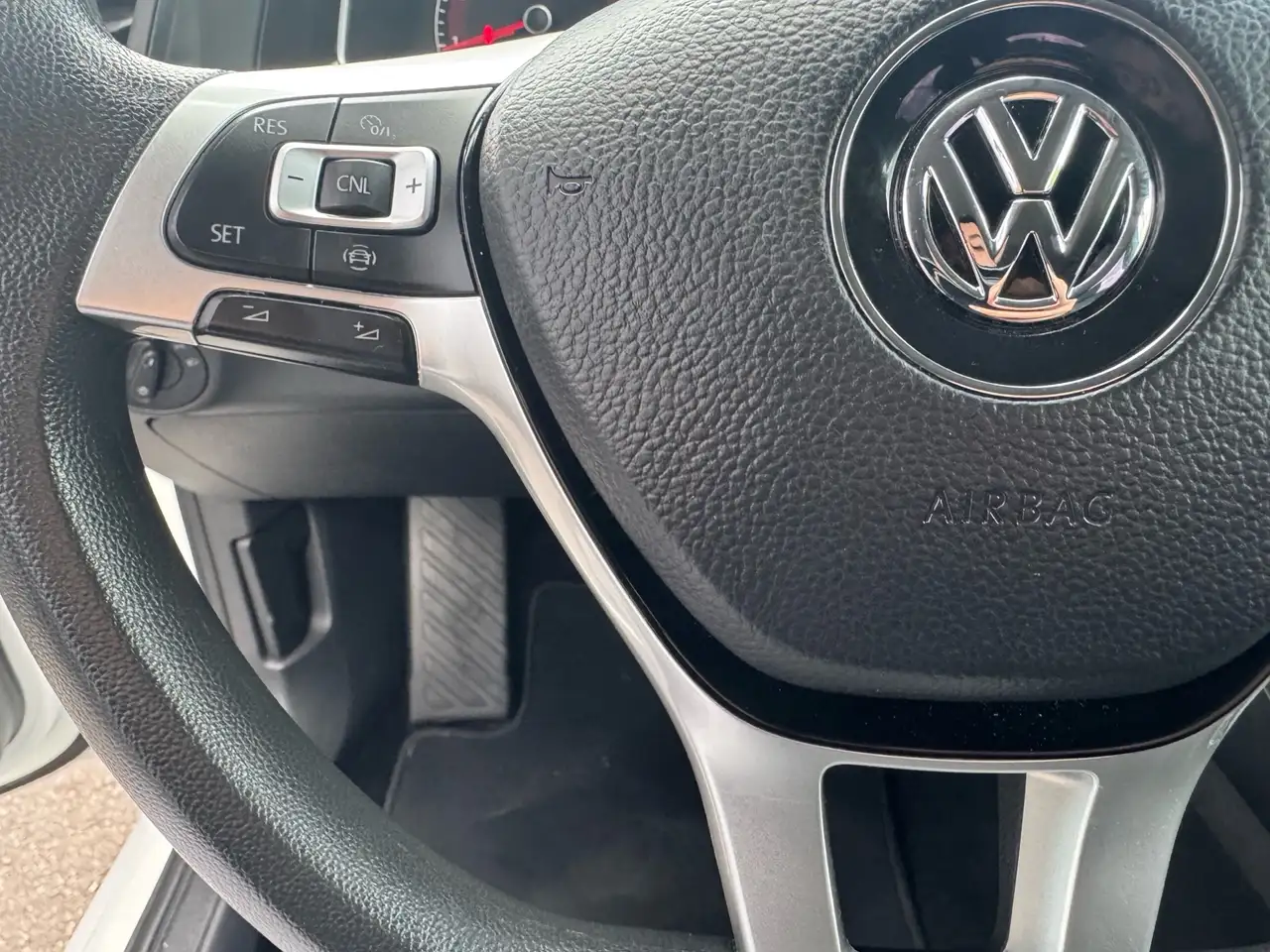 Volkswagen Jetta photo Volkswagen Jetta