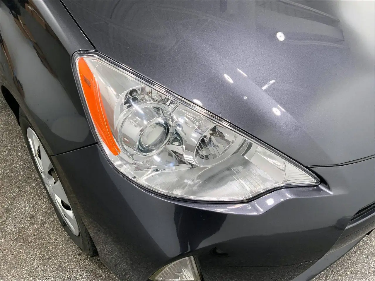 Toyota Prius c photo Toyota Prius c