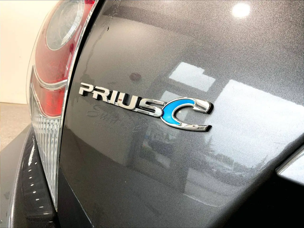 Toyota Prius c photo Toyota Prius c