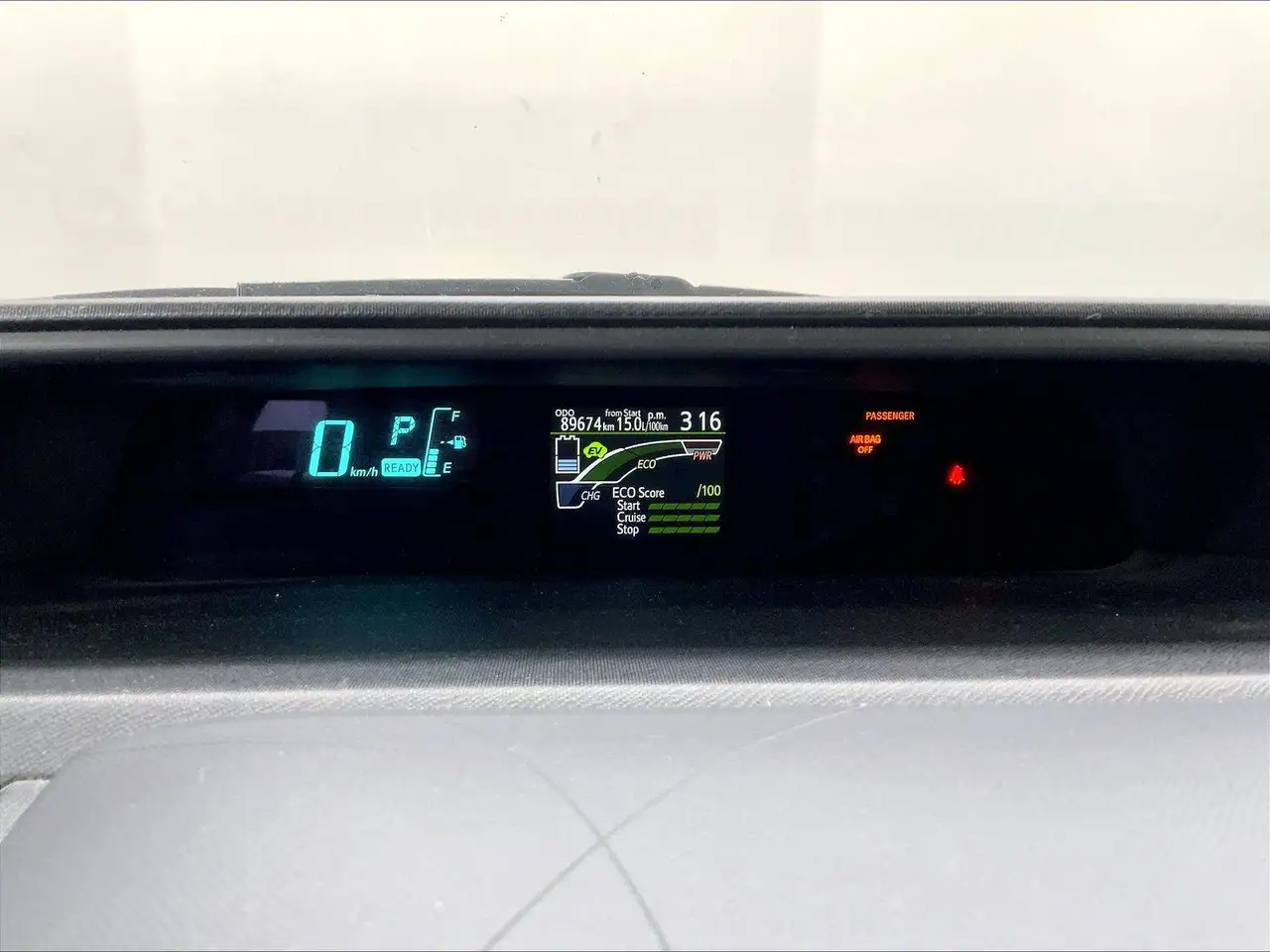 Toyota Prius c photo Toyota Prius c