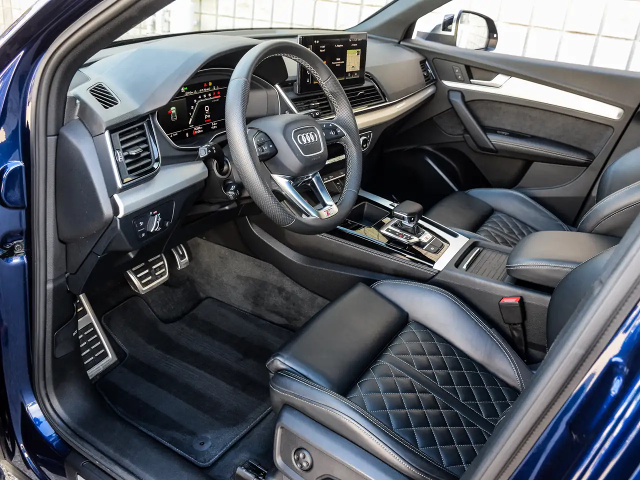 Audi SQ5 photo Audi SQ5
