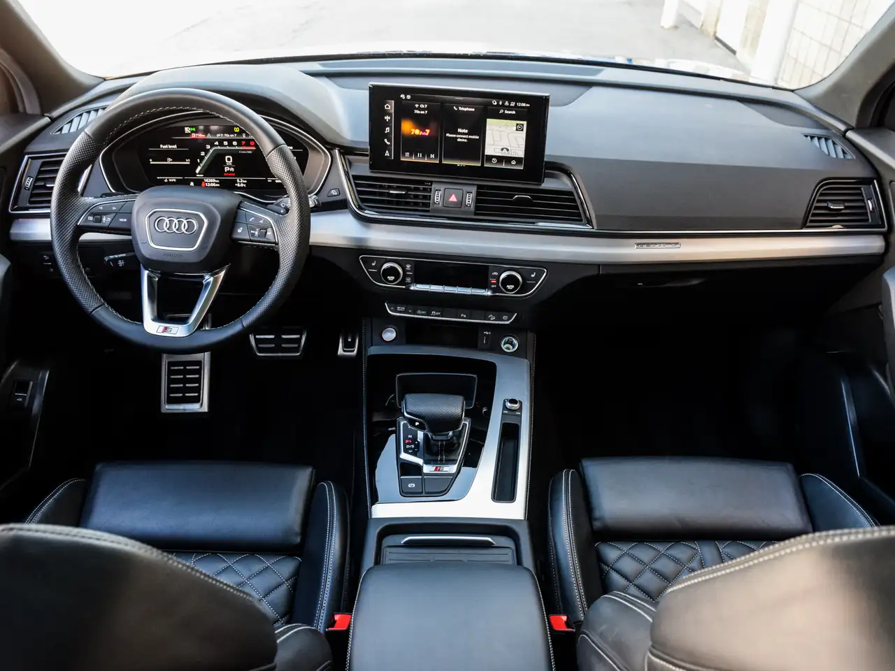 Audi SQ5 photo Audi SQ5