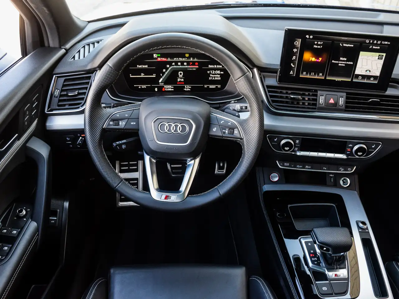 Audi SQ5 photo Audi SQ5