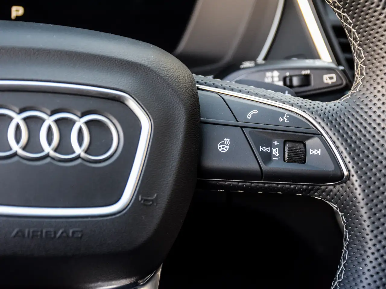 Audi SQ5 photo Audi SQ5