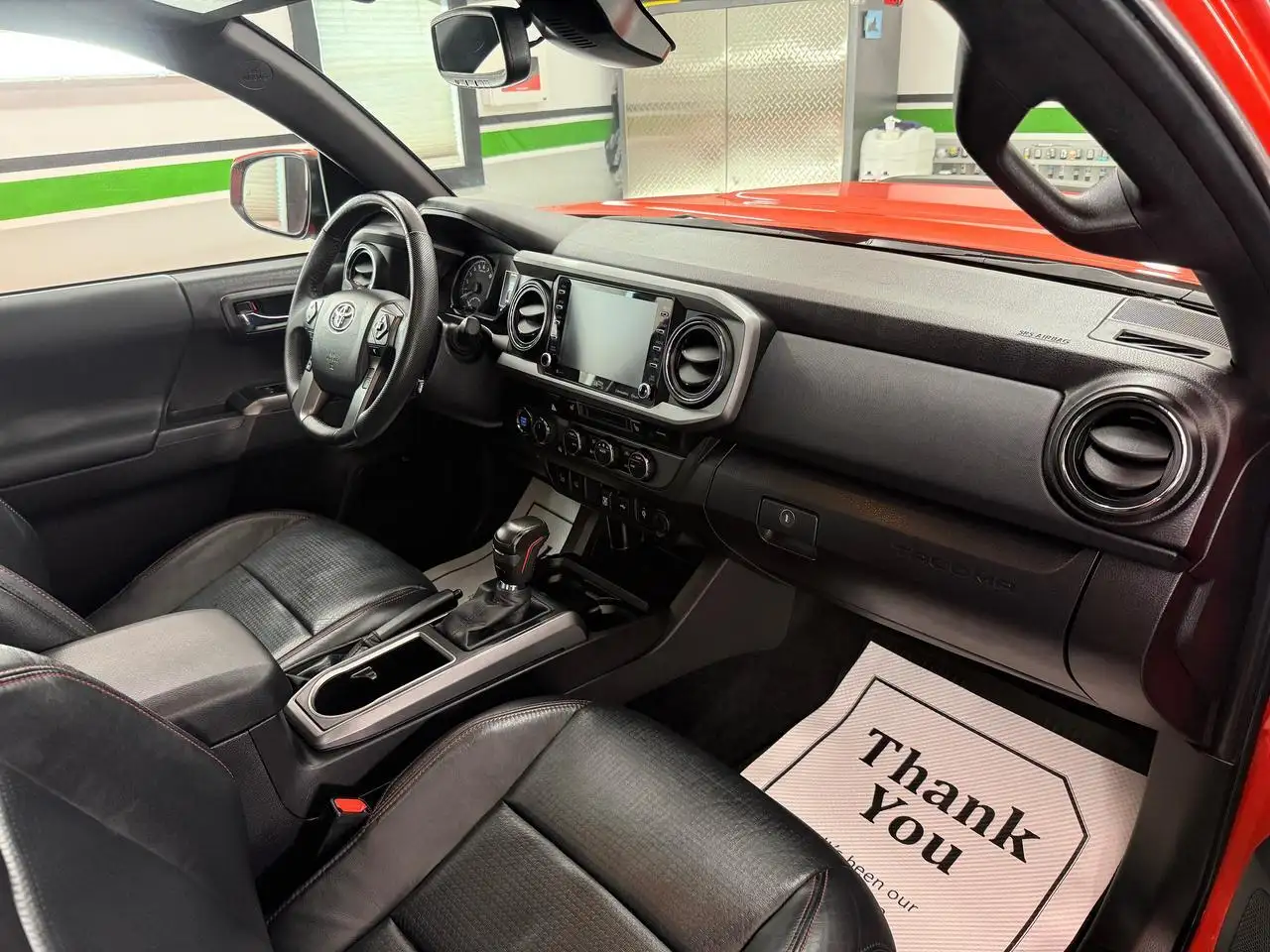 Toyota Tacoma снимка Toyota Tacoma