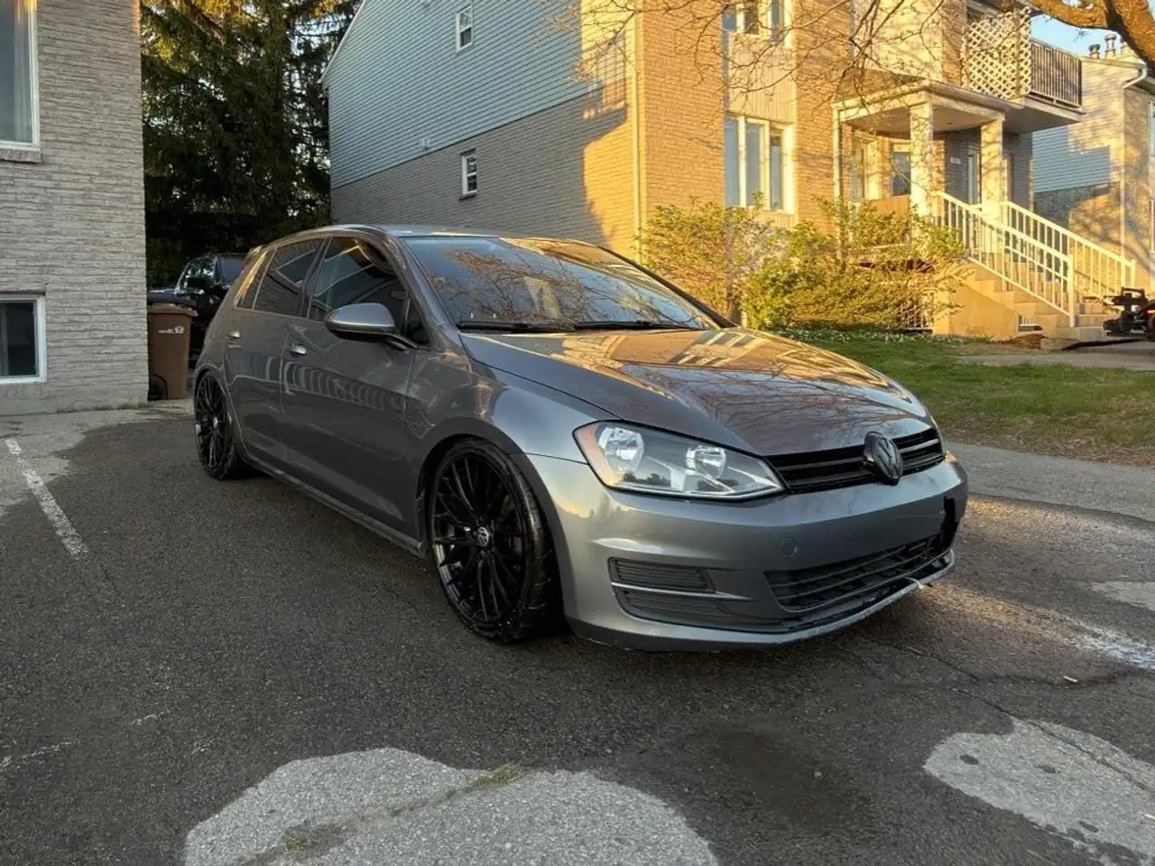 Volkswagen Golf photo Volkswagen Golf