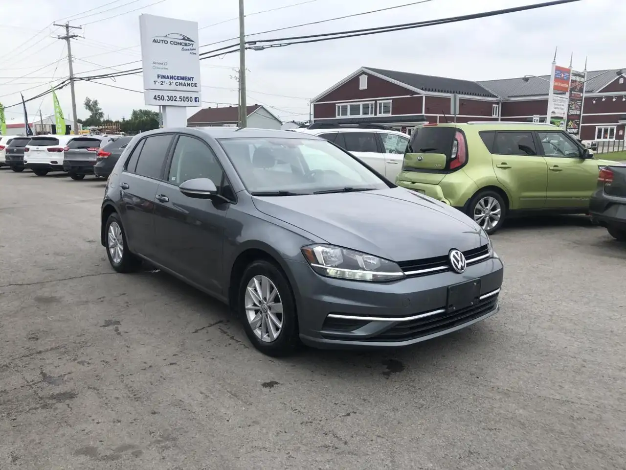 Volkswagen Golf photo Volkswagen Golf