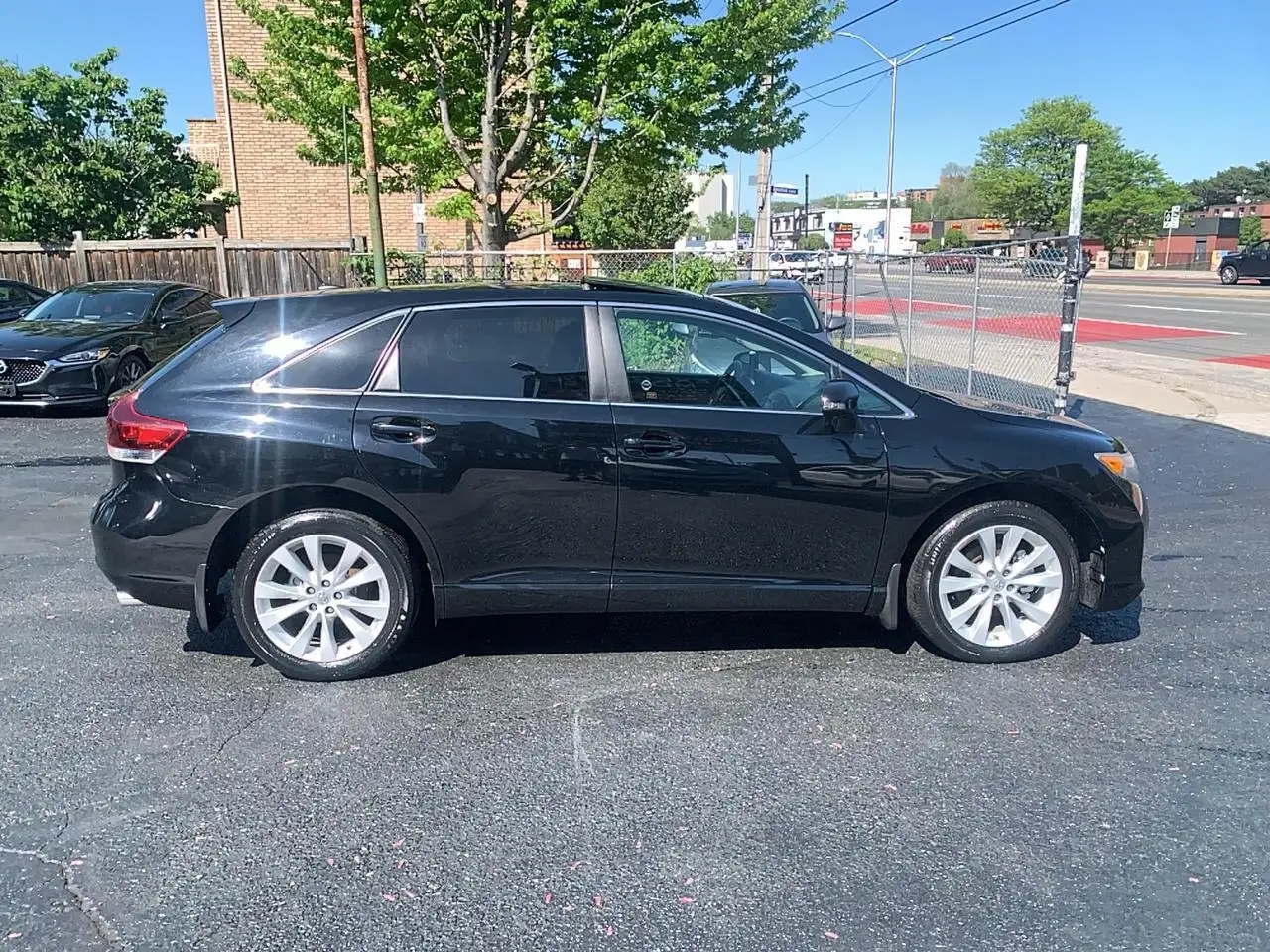Toyota Venza снимка Toyota Venza