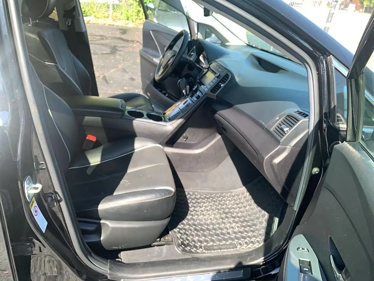 Toyota Venza снимка Toyota Venza