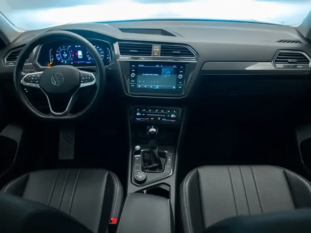 Volkswagen Tiguan снимка Volkswagen Tiguan