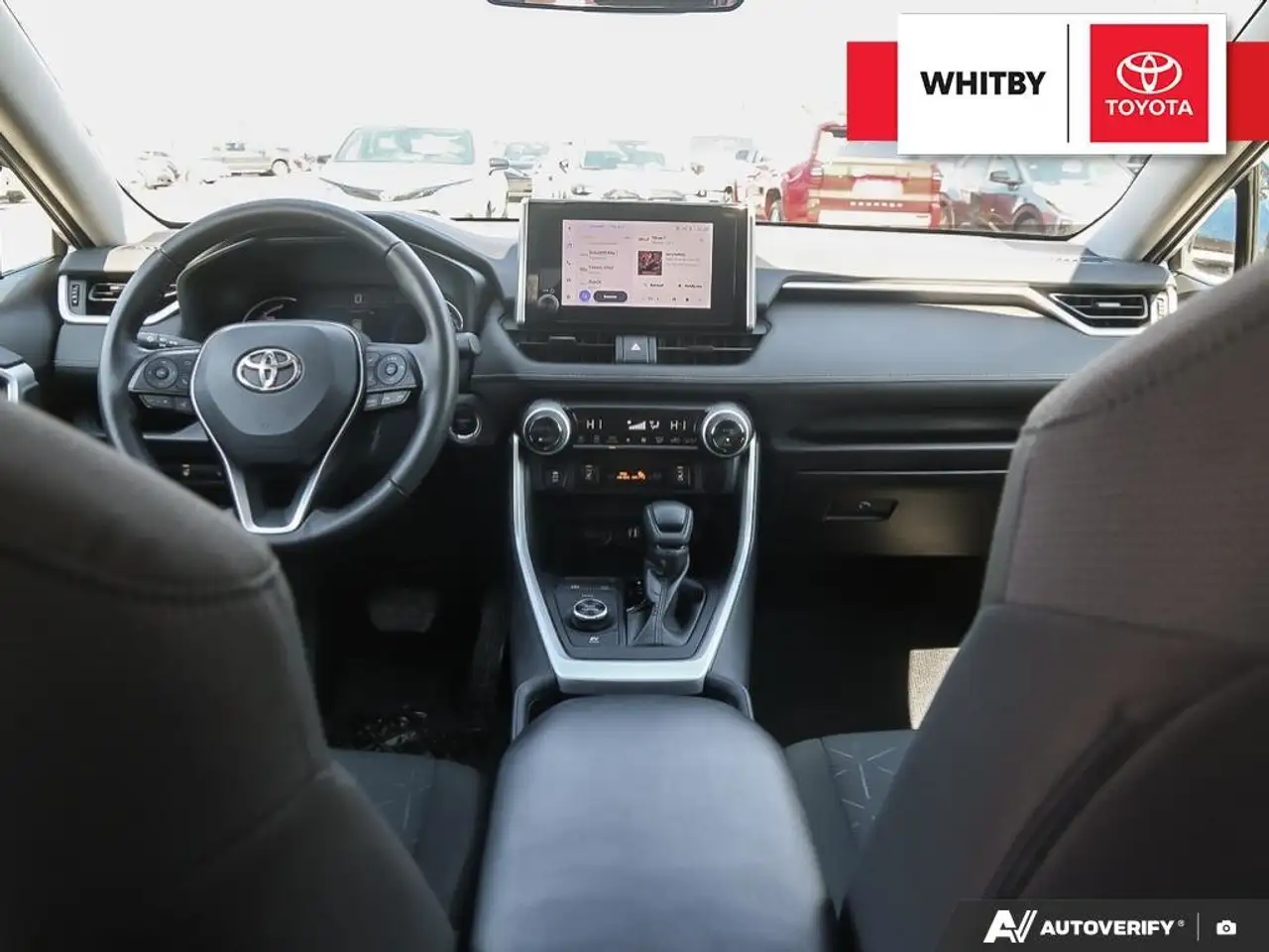 Toyota RAV 4 снимка Toyota RAV 4