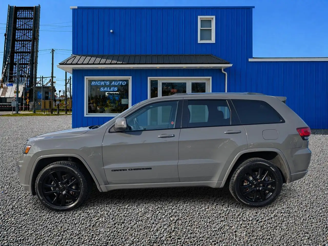 Jeep Grand Cherokee снимка Jeep Grand Cherokee