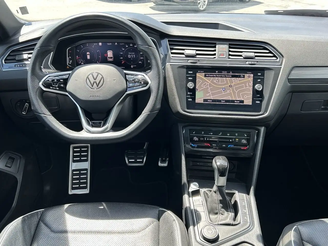 Volkswagen Tiguan photo Volkswagen Tiguan