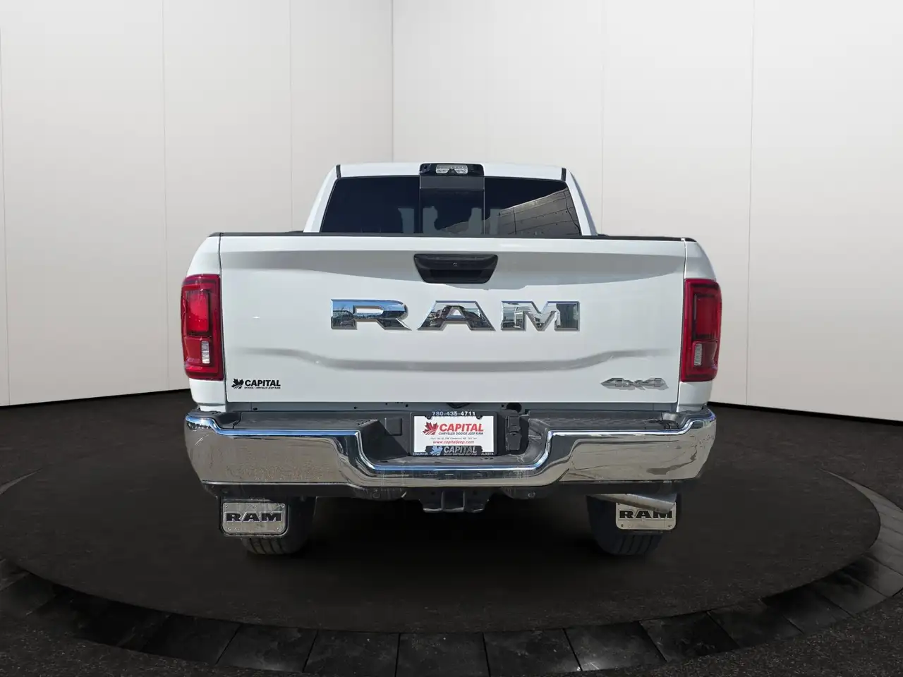 RAM 3500 снимка RAM 3500