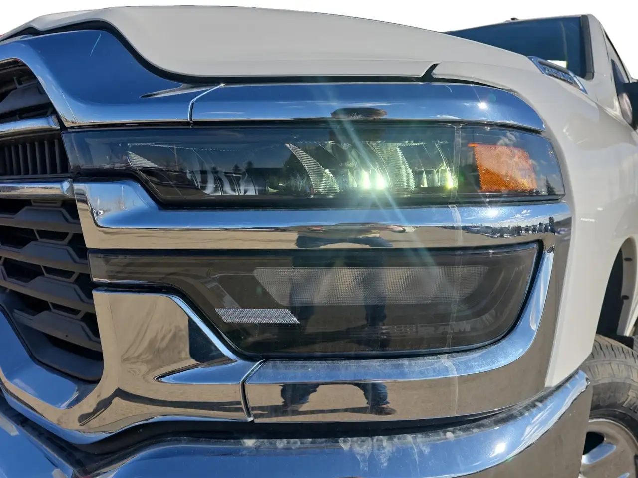 RAM 3500 снимка RAM 3500