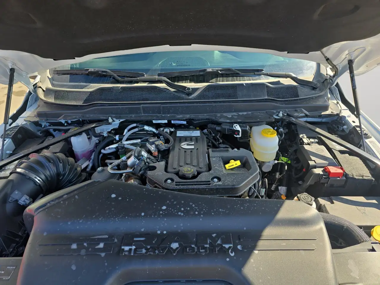 RAM 3500 снимка RAM 3500